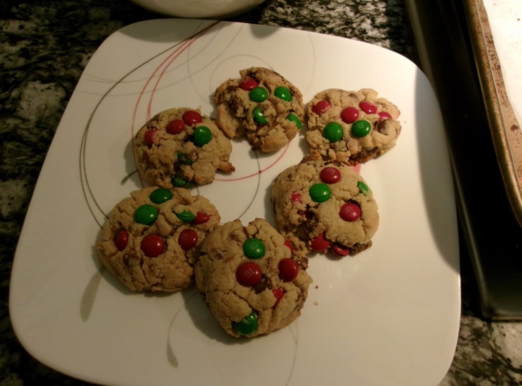 Christmas M&M cookies